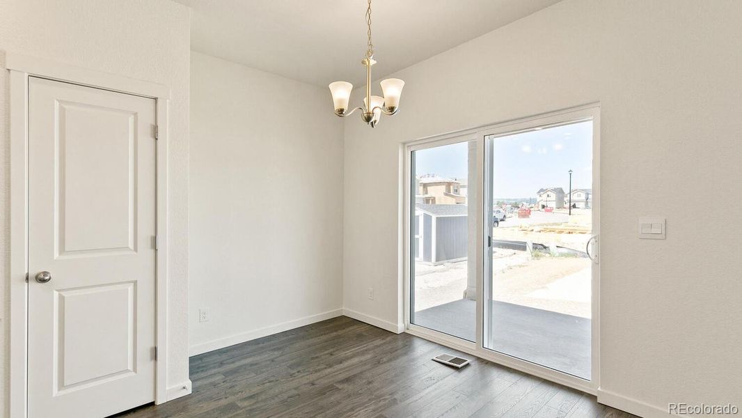 Spacious, unfurnished interior of a new home in The Ridge at Lorson Ranch, Colorado Springs (Image 14).