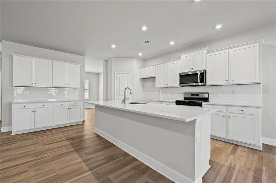 Furnished interior view inside a new home in Anderson Point, McDonough (Image 5).