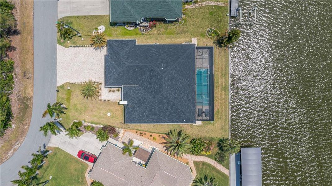 Image 86 of a home in .