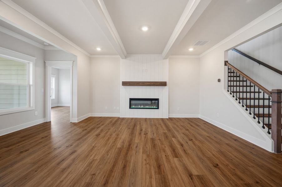 *Photo of example home. Selections & finishes may vary.