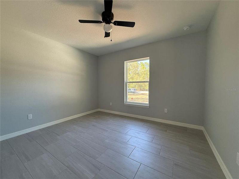 Spacious, unfurnished interior of a new home in , Ocklawaha (Image 14).