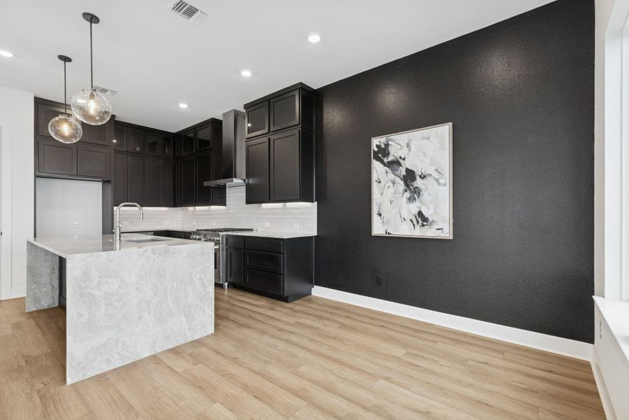 Kitchen - Dining Area