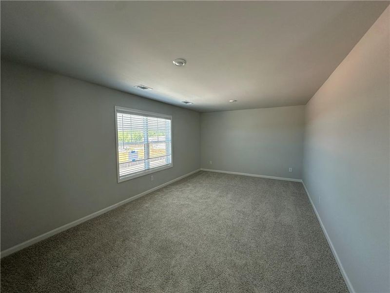 Spacious, unfurnished interior of a new home in Kentmere, Auburn (Image 41).