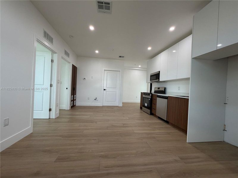 Spacious, unfurnished interior of a new home in , Miami (Image 39). Spacious, unfurnished interior of a new home in , Miami (Image 39).