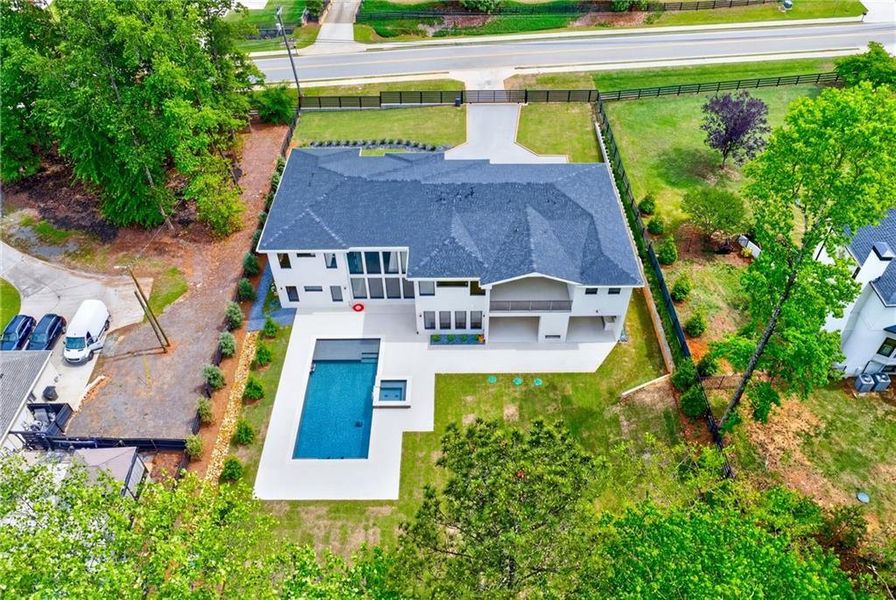 Image 94 of a home in .