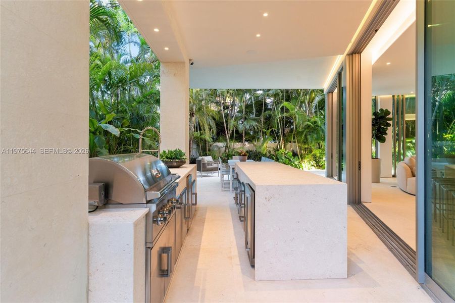 Exterior details and patio area of a home in , Miami (Image 39).