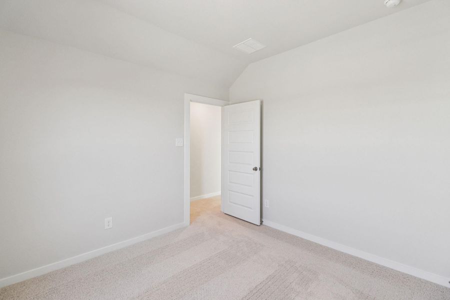 Spacious, unfurnished interior of a new home in Bluestem, Brookshire (Image 26).