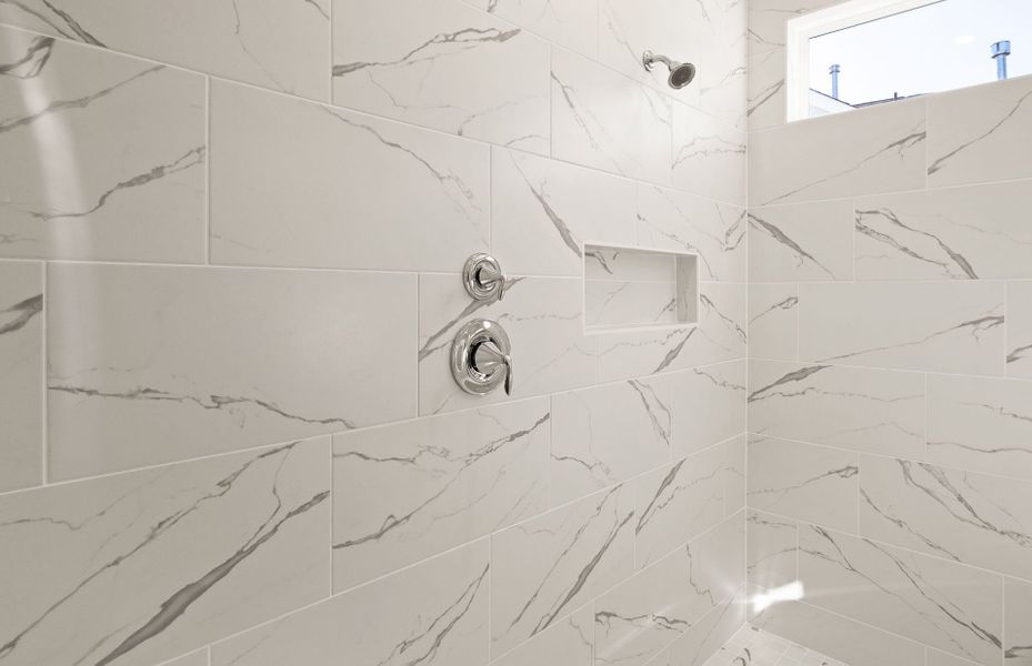 Representative interior finishes for a home built from the Mainstay by Del Webb in Sun City Peachtree, Griffin (Image 20).