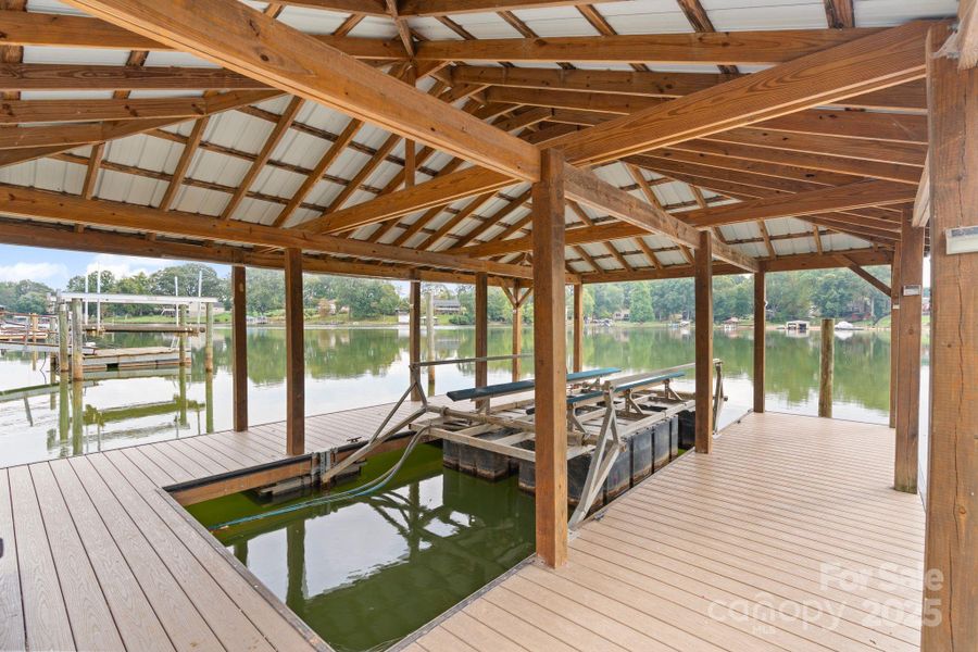 Community amenities in , Sherrills Ford (Image 31). Community amenities in , Sherrills Ford (Image 31).