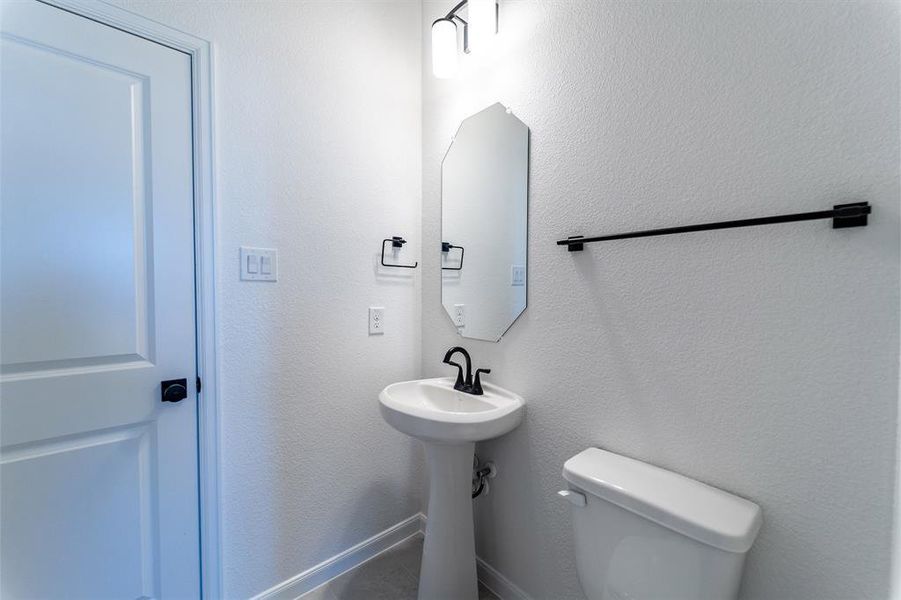 Furnished interior view inside a new home in Green Meadows, Celina (Image 8). Furnished interior view inside a new home in Green Meadows, Celina (Image 8).