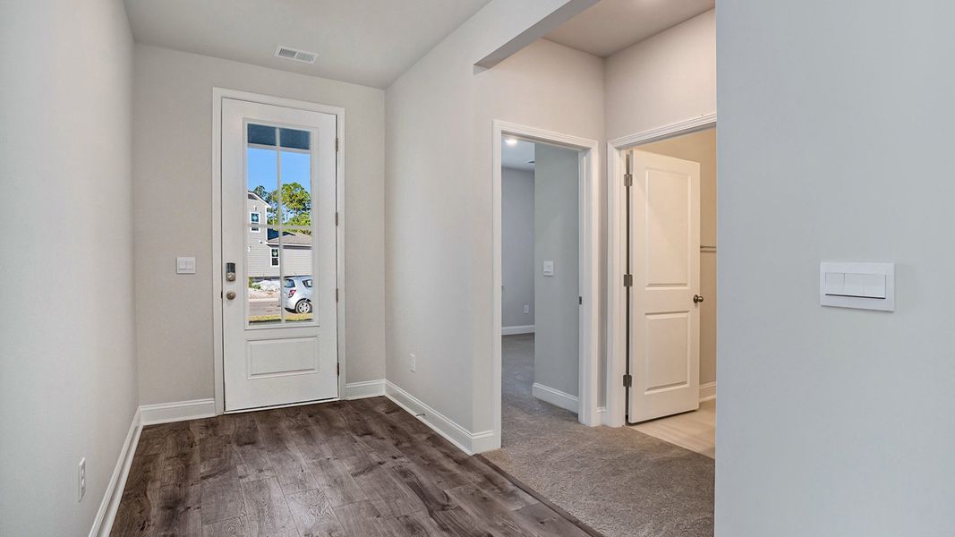 Spacious, unfurnished interior of a new home in Auberon Woods, Conway (Image 10). Spacious, unfurnished interior of a new home in Auberon Woods, Conway (Image 10).
