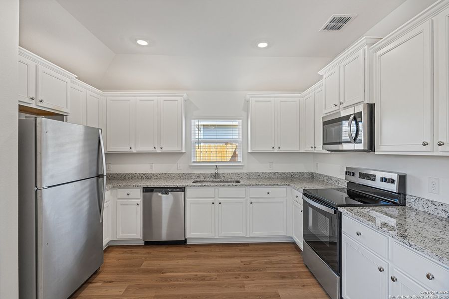 Furnished interior view inside a new home in Rosewood Estates, Lytle (Image 4).