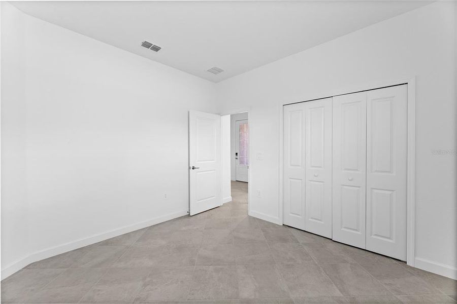 Spacious, unfurnished interior of a new home in Calusa Country Club, Lakewood Ranch (Image 11). Spacious, unfurnished interior of a new home in Calusa Country Club, Lakewood Ranch (Image 11).
