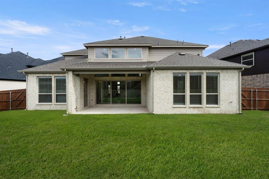 Exterior details and patio area of a home in Birdsong - Harwood, Mansfield (Image 21).