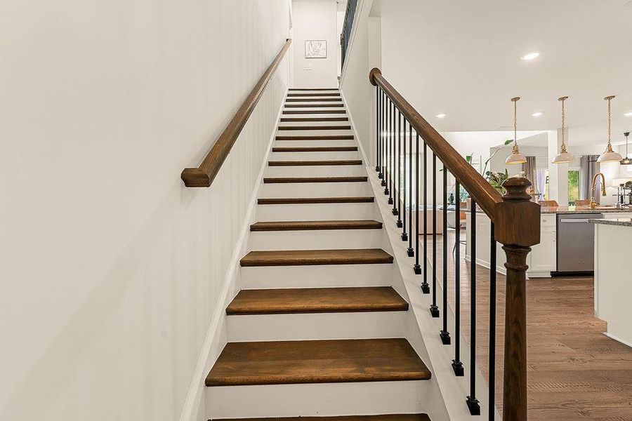 Spacious, unfurnished interior of a new home in The Estate at Old Friendship, Buford (Image 25). Spacious, unfurnished interior of a new home in The Estate at Old Friendship, Buford (Image 25).