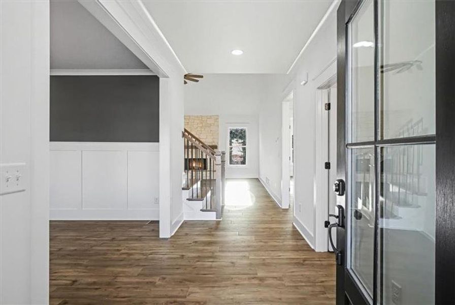 Spacious, unfurnished interior of a new home in , Waleska (Image 17).