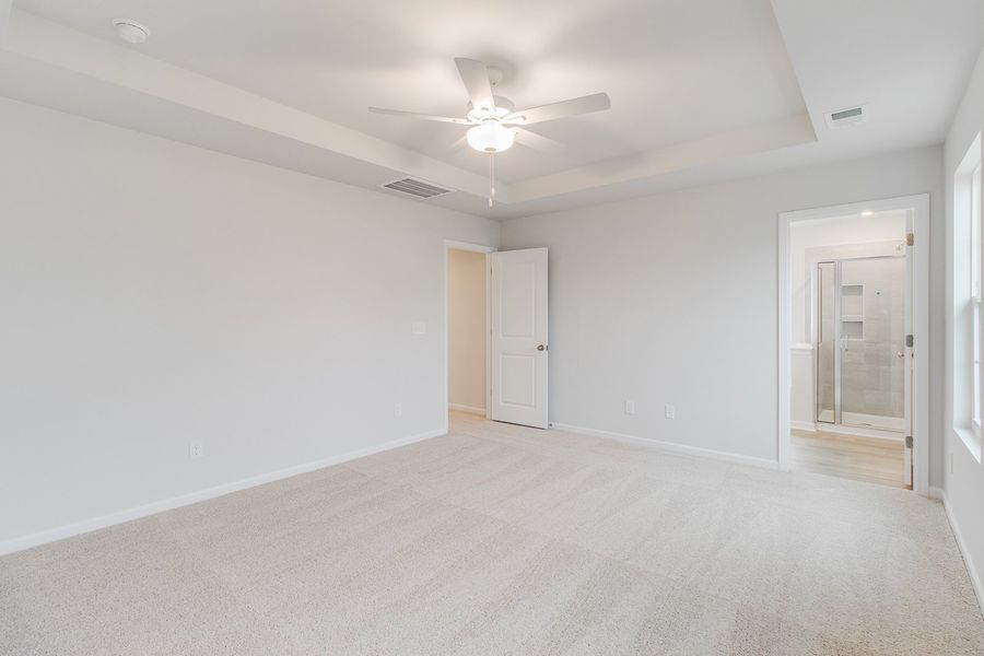 Spacious, unfurnished interior of a new home in Winston Point, Gilbert (Image 22). Spacious, unfurnished interior of a new home in Winston Point, Gilbert (Image 22).
