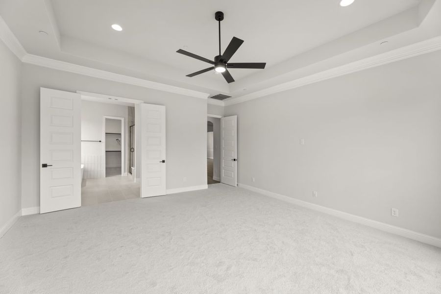 Representative unfurnished interior of a home built from the Southport by Windsor Homes in Ridge Pointe Estates, McLendon-Chisholm (Image 26).