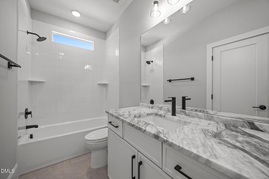 35-web-or-mls-2N6A4435