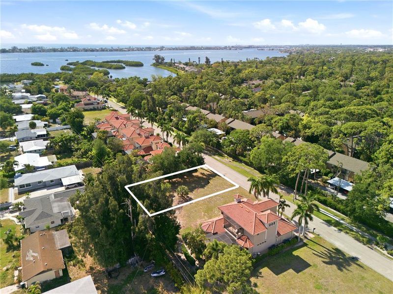 Image 8 of a home in .