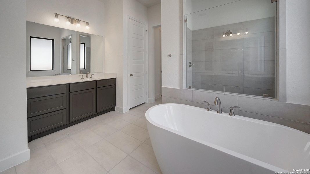 Furnished interior view inside a new home in Alsatian Oaks 60', Castroville (Image 9). Furnished interior view inside a new home in Alsatian Oaks 60', Castroville (Image 9).