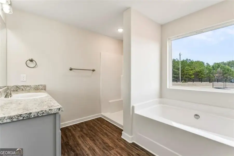Image 20 of a home in .