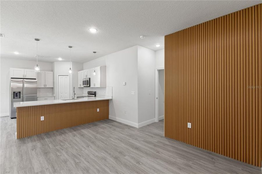 Spacious, unfurnished interior of a new home in , Ocala (Image 22).