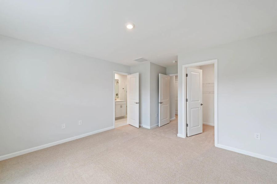 The Southport Primary Suite