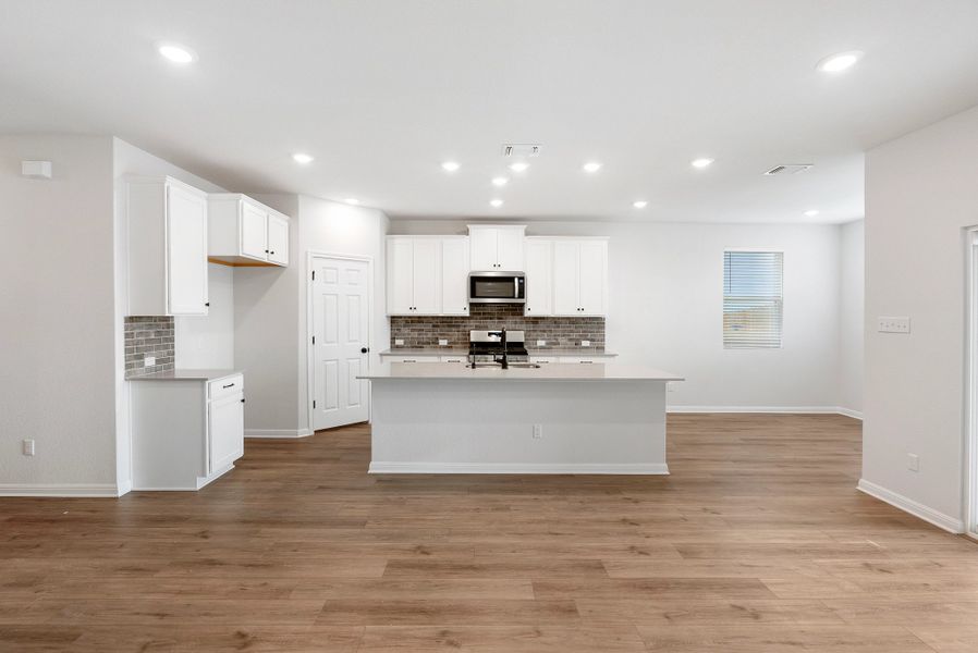 Representative furnished interior of a home built from the Cartwright by Ashton Woods in Rolling Glen, Hutto (Image 6).