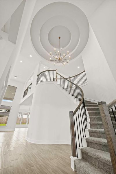 Representative image. Features, selections and colors may vary.