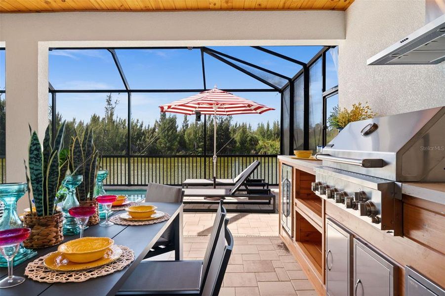 Exterior details and patio area of a home in , Port Charlotte (Image 26).