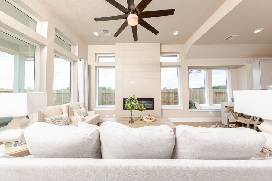 Representative furnished interior of a home built from the Cambridge by Beazer Homes in Bridgeland, Cypress (Image 6).