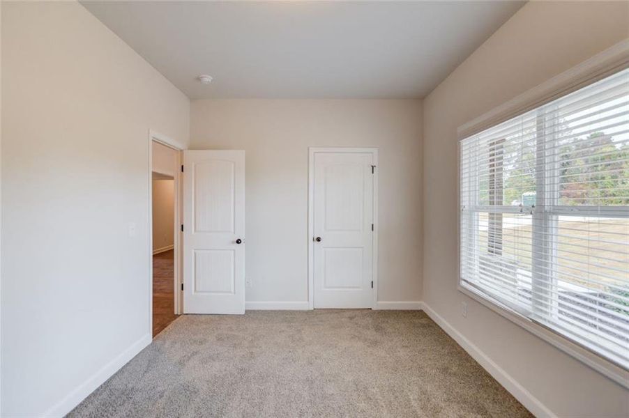 Spacious, unfurnished interior of a new home in , Lula (Image 6).