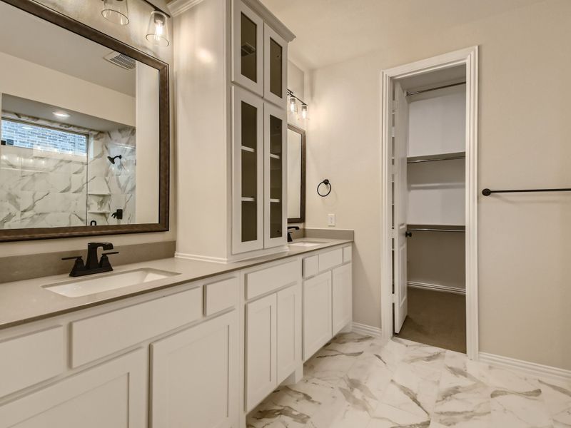 Plan 1530 Main Bathroom Representative Photo Plan 1530 Main Bathroom Representative Photo