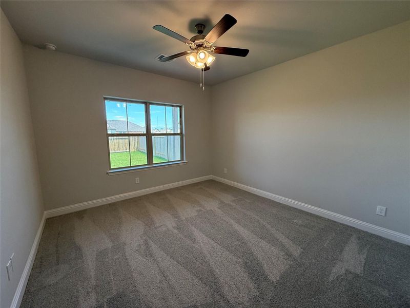 Spacious, unfurnished interior of a new home in Bayou Maison, Dickinson (Image 15). Spacious, unfurnished interior of a new home in Bayou Maison, Dickinson (Image 15).