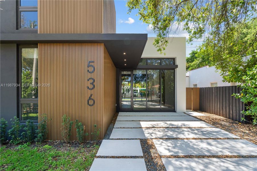 Exterior details and patio area of a home in , Miami (Image 34).
