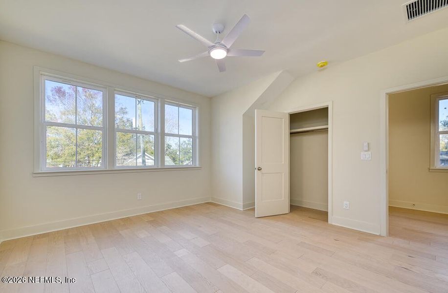 Spacious, unfurnished interior of a new home in , Jacksonville (Image 20). Spacious, unfurnished interior of a new home in , Jacksonville (Image 20).