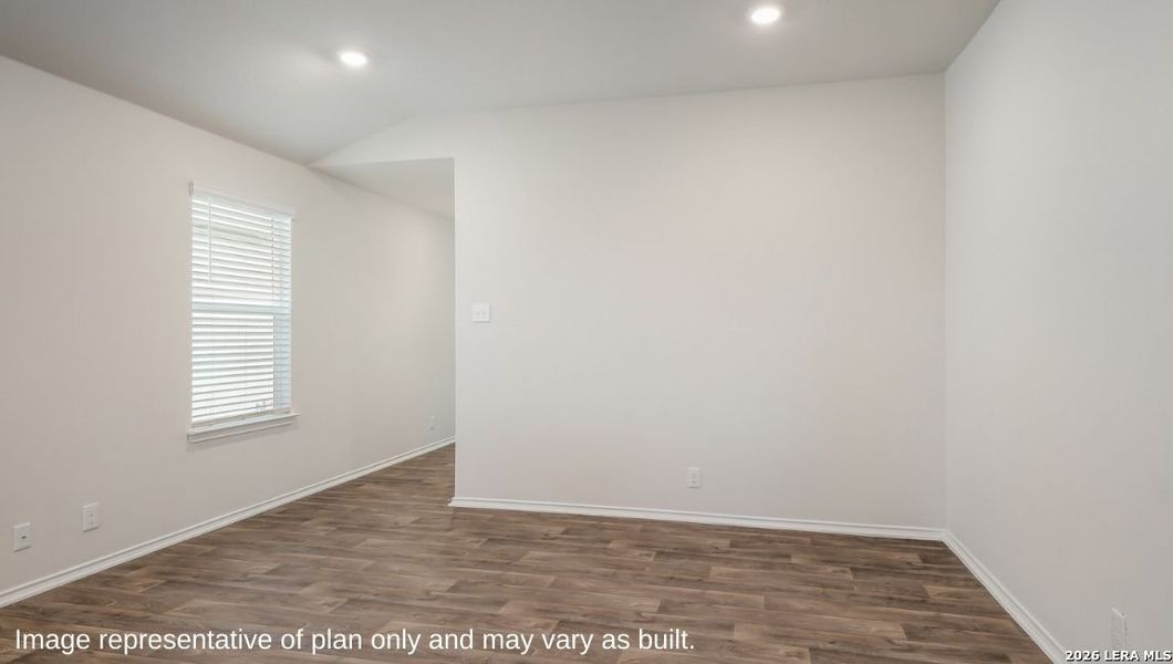 Spacious, unfurnished interior of a new home in Applewood, San Antonio (Image 15). Spacious, unfurnished interior of a new home in Applewood, San Antonio (Image 15).