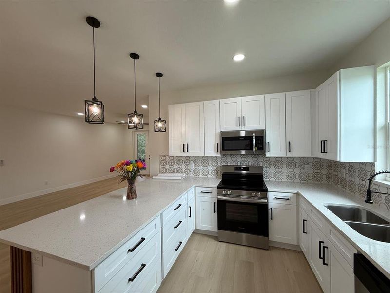 Furnished interior view inside a new home in , Spring Hill (Image 19). Furnished interior view inside a new home in , Spring Hill (Image 19).