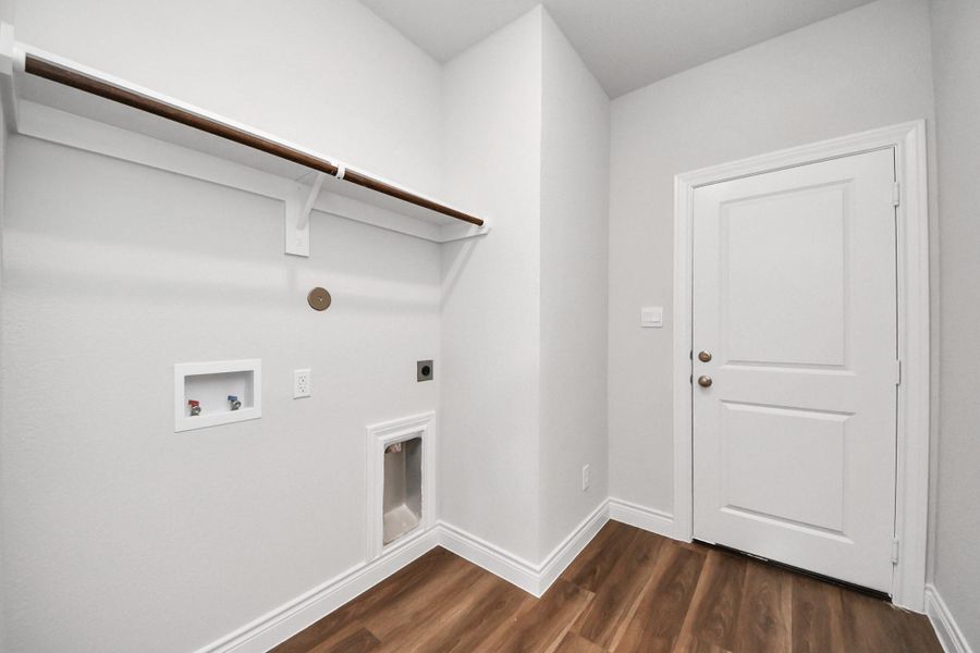 Spacious, unfurnished interior of a new home in Lexington Heights, Willis (Image 31). Spacious, unfurnished interior of a new home in Lexington Heights, Willis (Image 31).