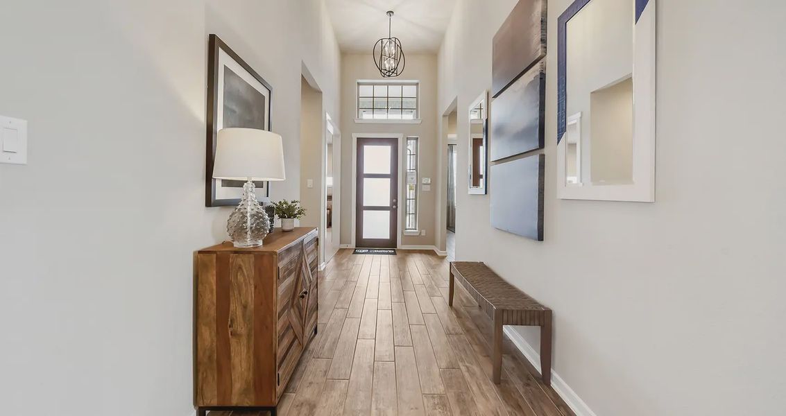 Representative furnished interior of a home built from the Hillcrest by Chesmar Homes in Jordan Ranch 55's, Fulshear (Image 10).