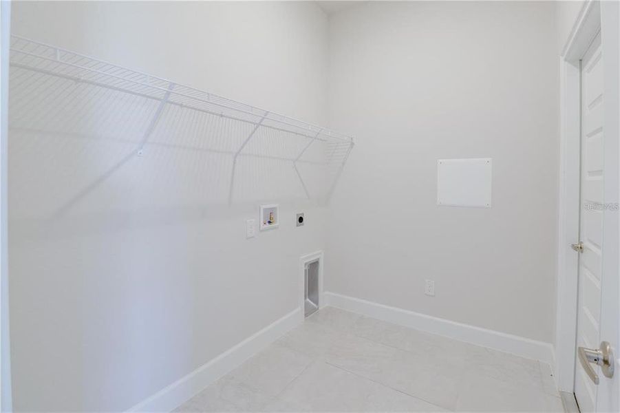 Spacious, unfurnished interior of a new home in Ocala Crossings South, Ocala (Image 9). Spacious, unfurnished interior of a new home in Ocala Crossings South, Ocala (Image 9).