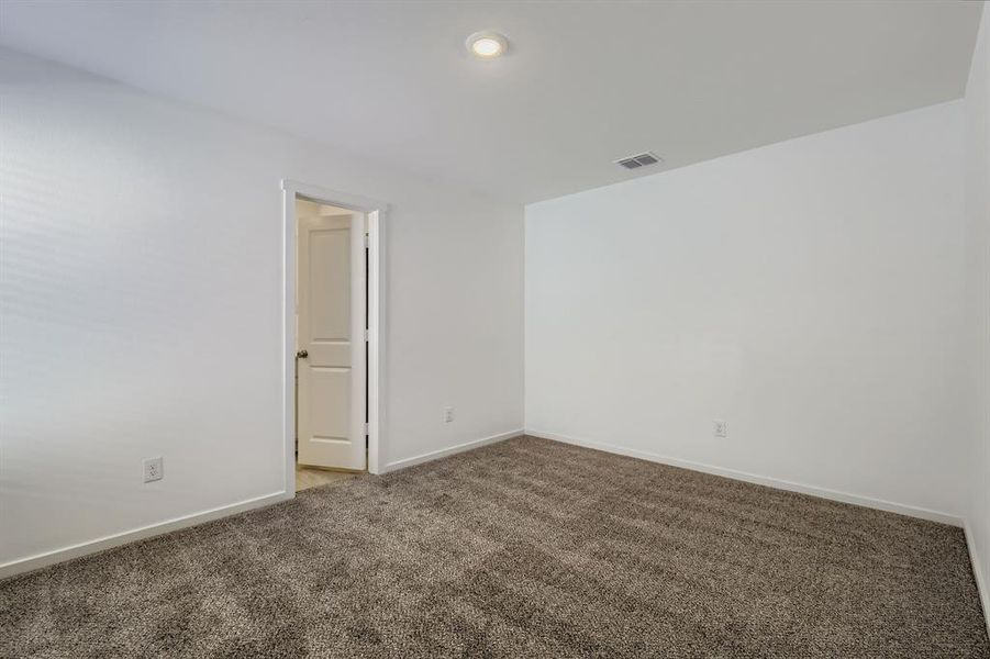 Spacious, unfurnished interior of a new home in Tillage Farms: Wellton Haven, Princeton (Image 22).