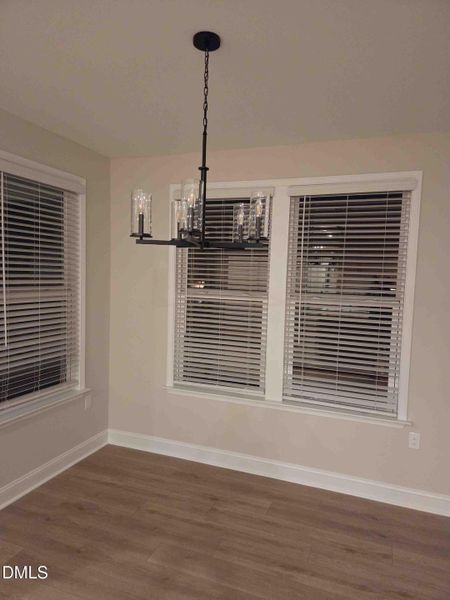 -eating area -eating area