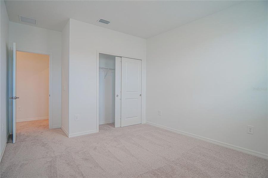 Spacious, unfurnished interior of a new home in , Winter Garden (Image 16).