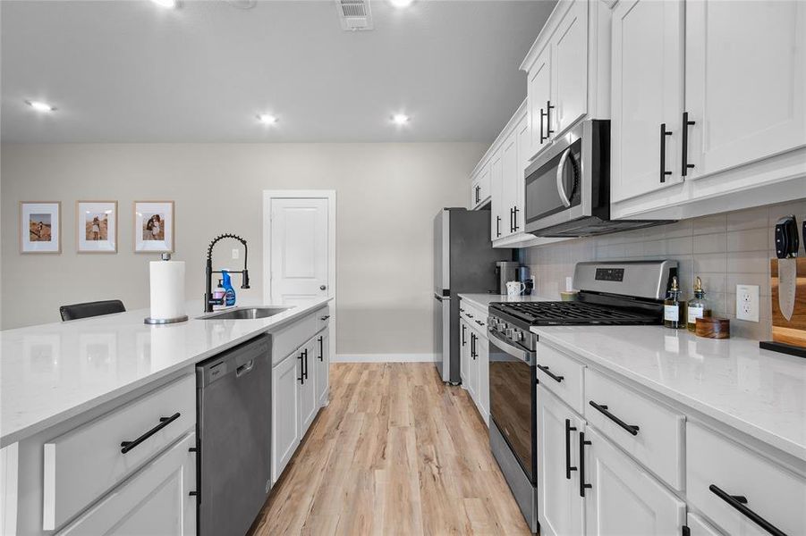 Furnished interior view inside a new home in , Forney (Image 17). Furnished interior view inside a new home in , Forney (Image 17).