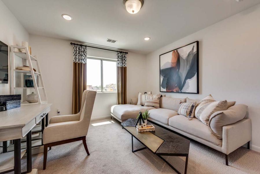 Furnished interior view inside a new home in Town Park, Princeton (Image 8).