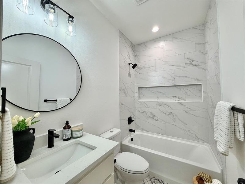 Furnished interior view inside a new home in , Granbury (Image 4). Furnished interior view inside a new home in , Granbury (Image 4).