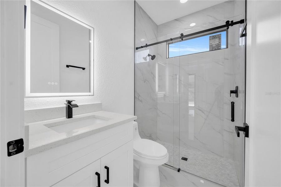 Image 29 of a home in .