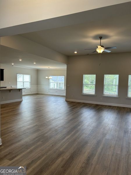 Spacious, unfurnished interior of a new home in Barrington Place, Macon (Image 7).